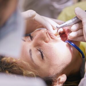 vindecarea gingiilor după un implant dentar